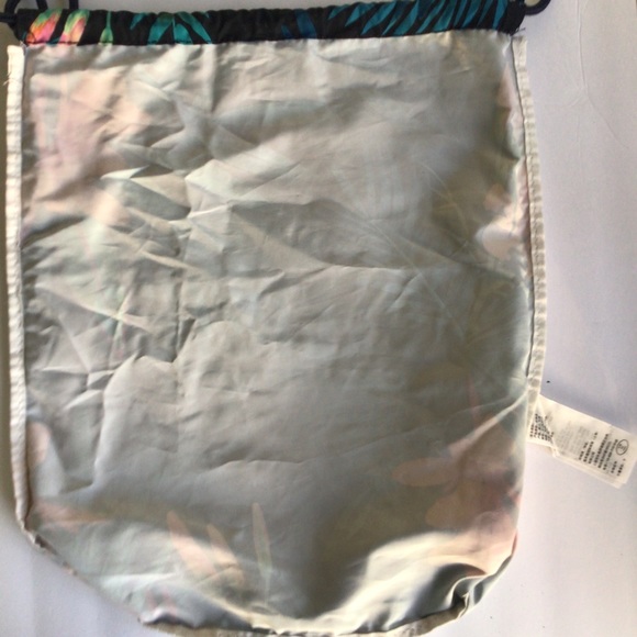 HOLLISTER TROPICAL NYLON SACK PACK BACKPACK - Picture 8 of 9